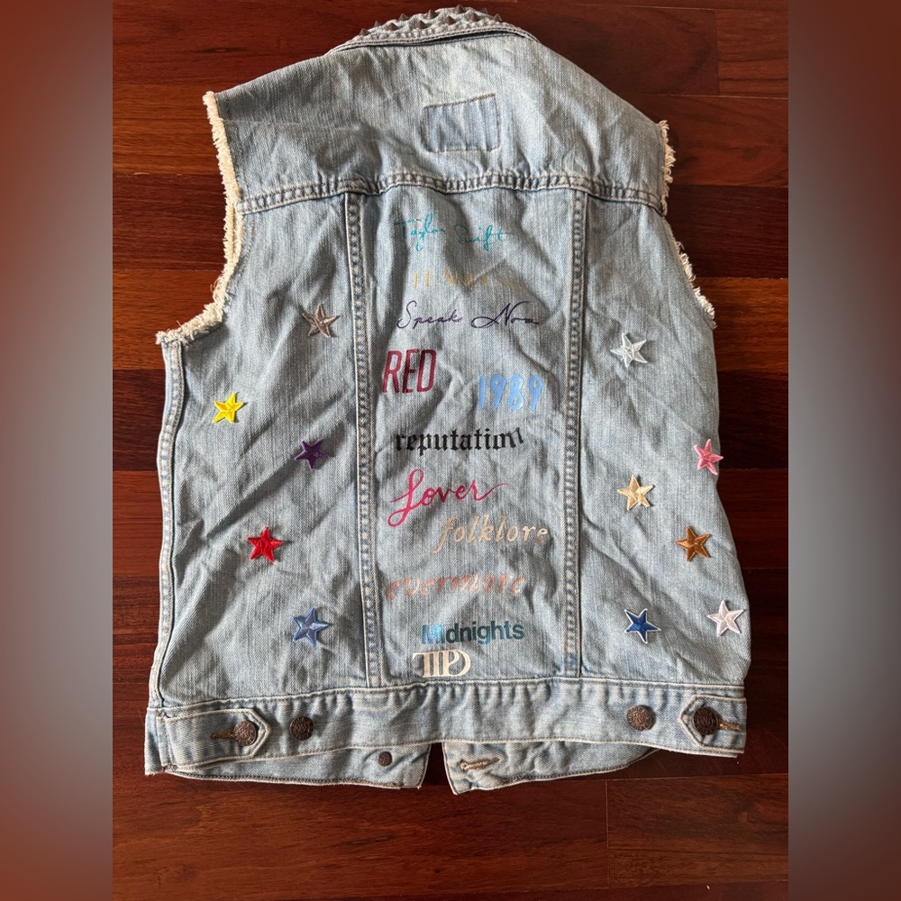 Taylor Swift studded denim vest